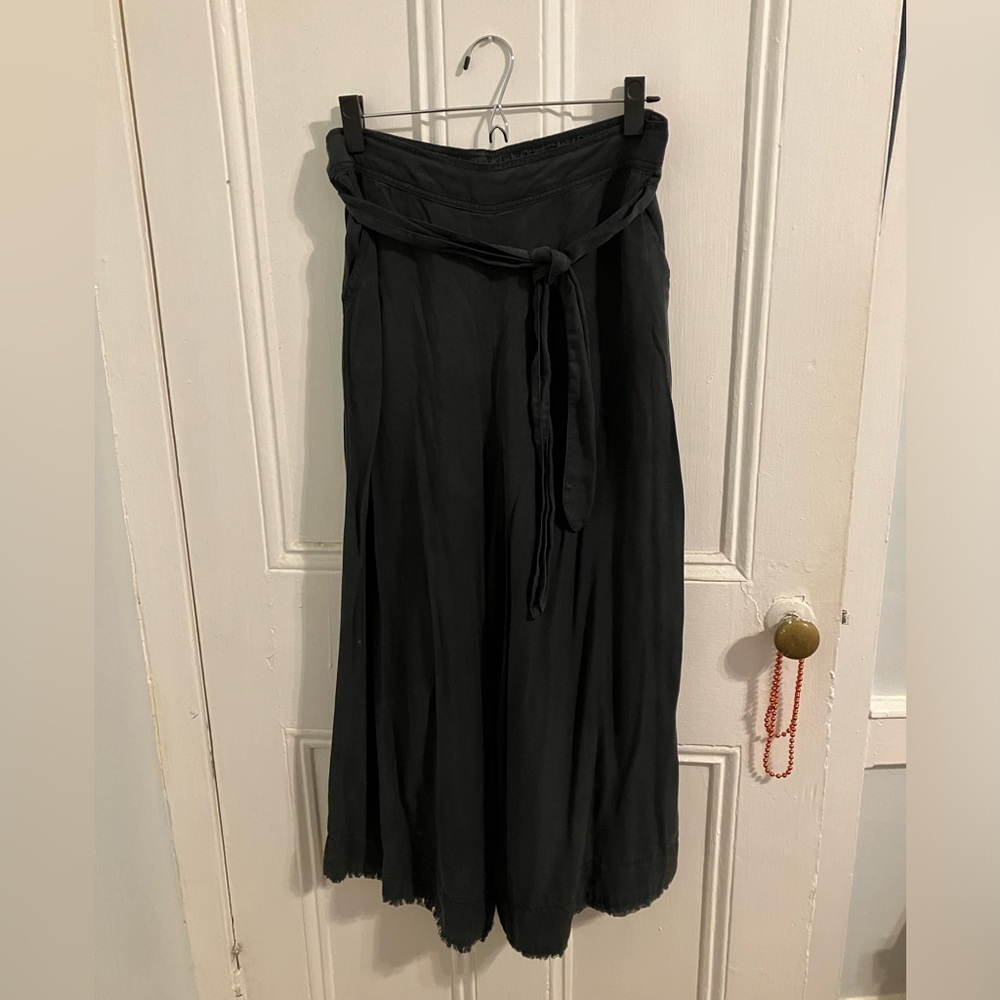 Anthropologie Cloth & Stone pants size L *never worn*